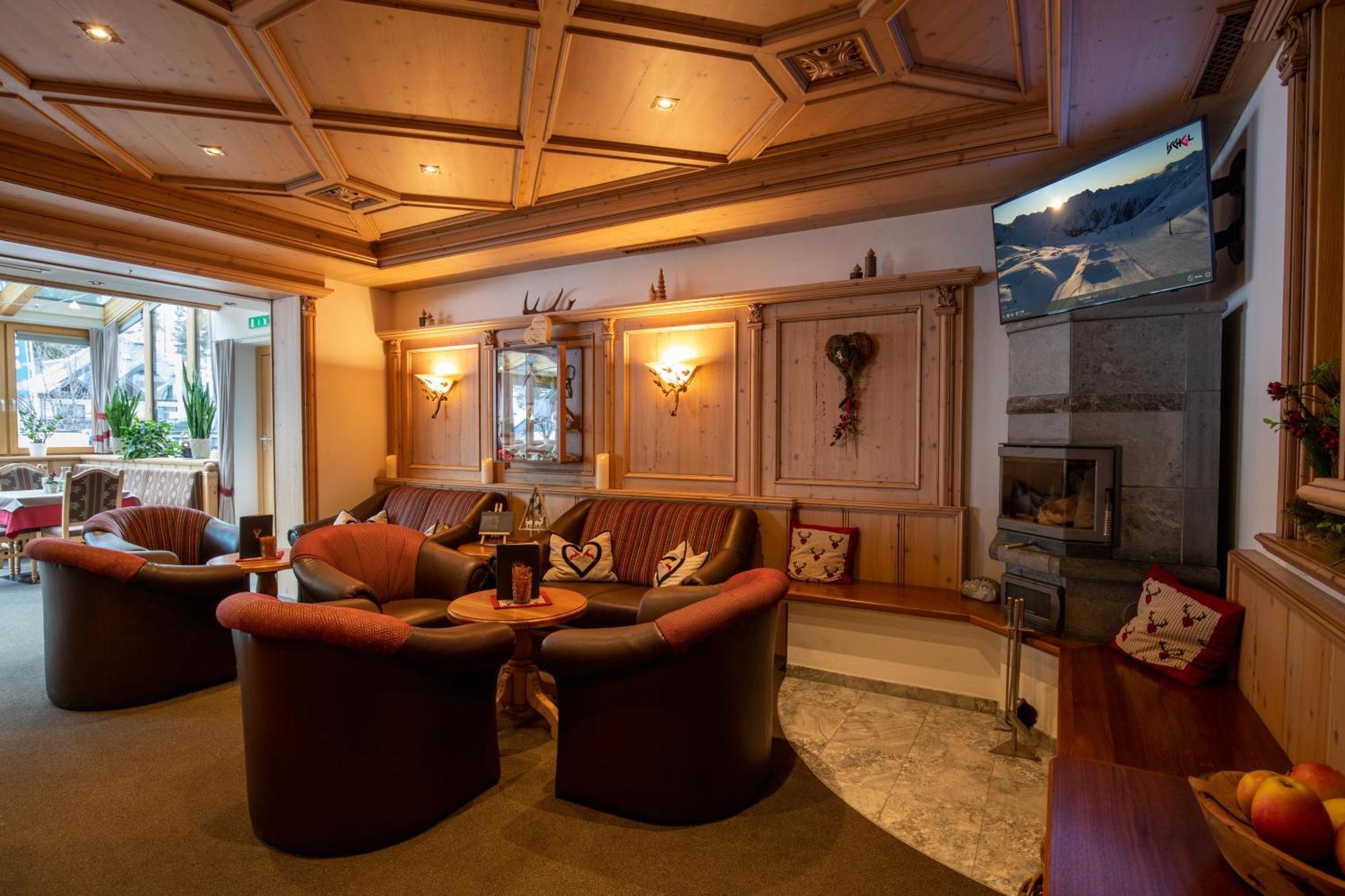 Hotel Garni Monte Bianco 이스크글 외부 사진
